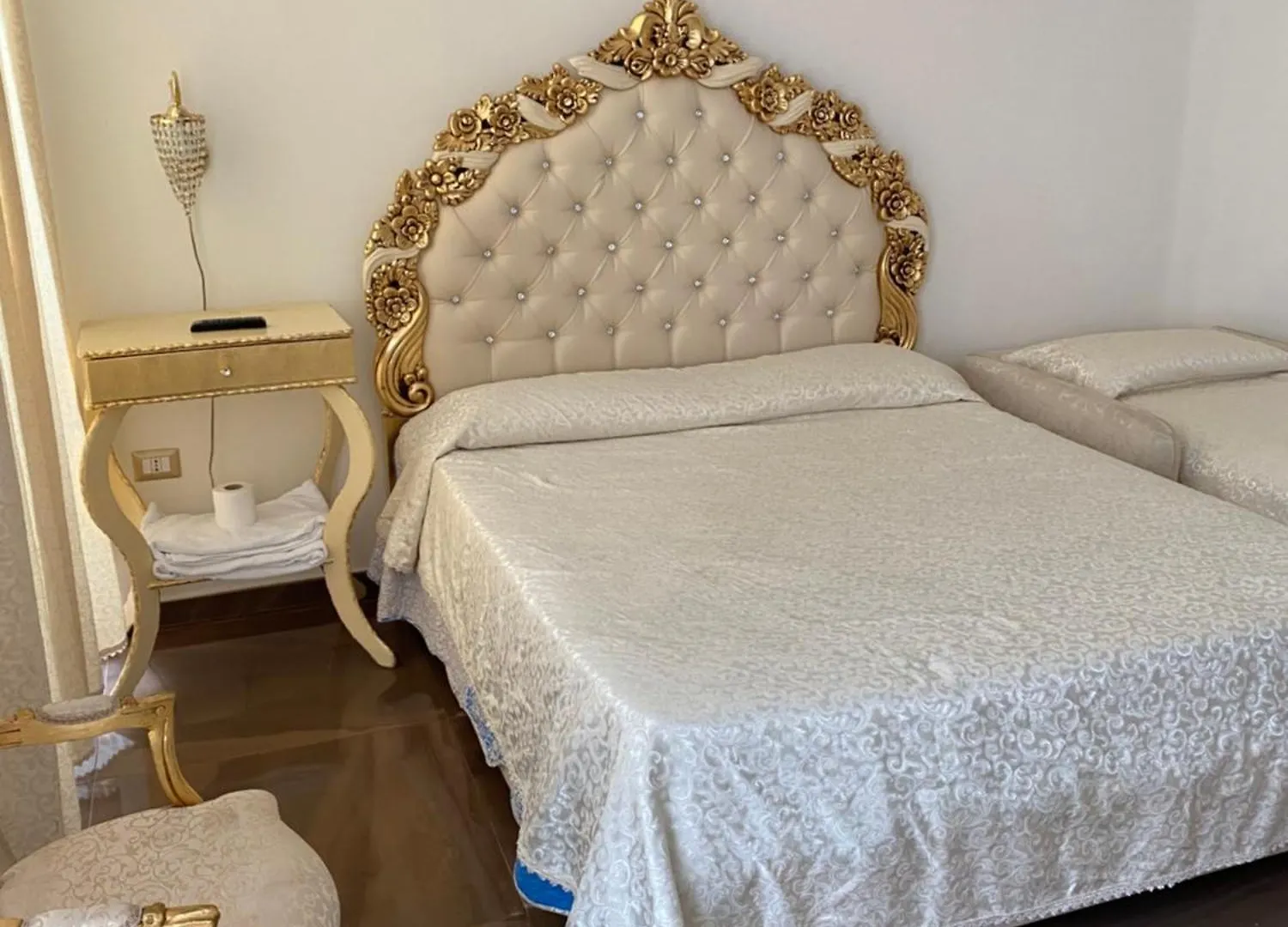 B&B Guest House Maria Francesca 나폴리