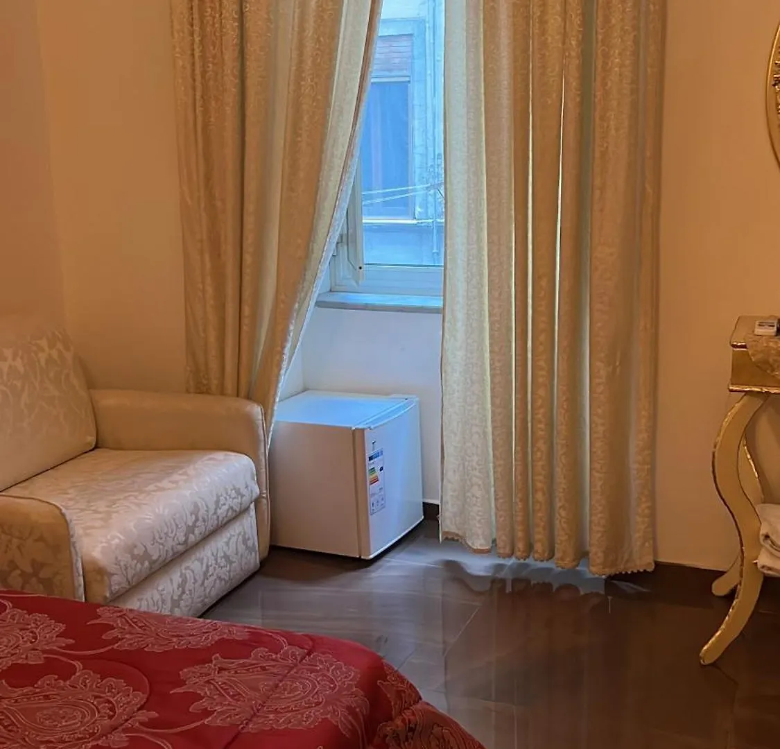 Guest House Maria Francesca 나폴리